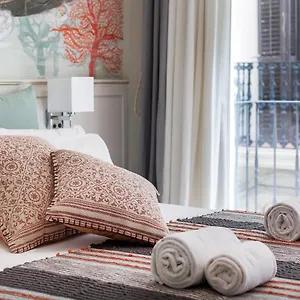 Sitgesnextdoor Bed & Breakfast