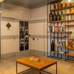 Design 4 3*, Syracuse Italie