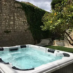 Le Fioriere E Bed & Breakfast